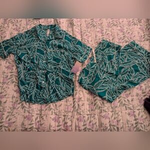 Stars Above XS Green Tropical Plant Pj Set W/ Button Up Top And Lounge Pants